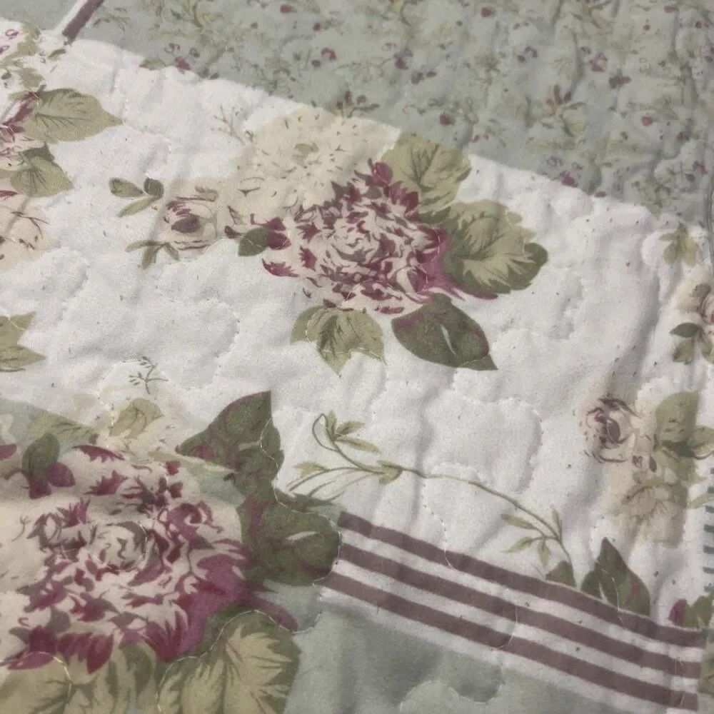Shabby Chic Patchwork Reversible Pink Green Floral Queen King 89x100 W/Shams
